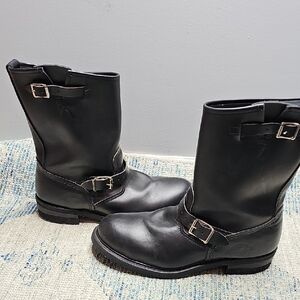 Brahma Black Leather Men's Boots with Buckles